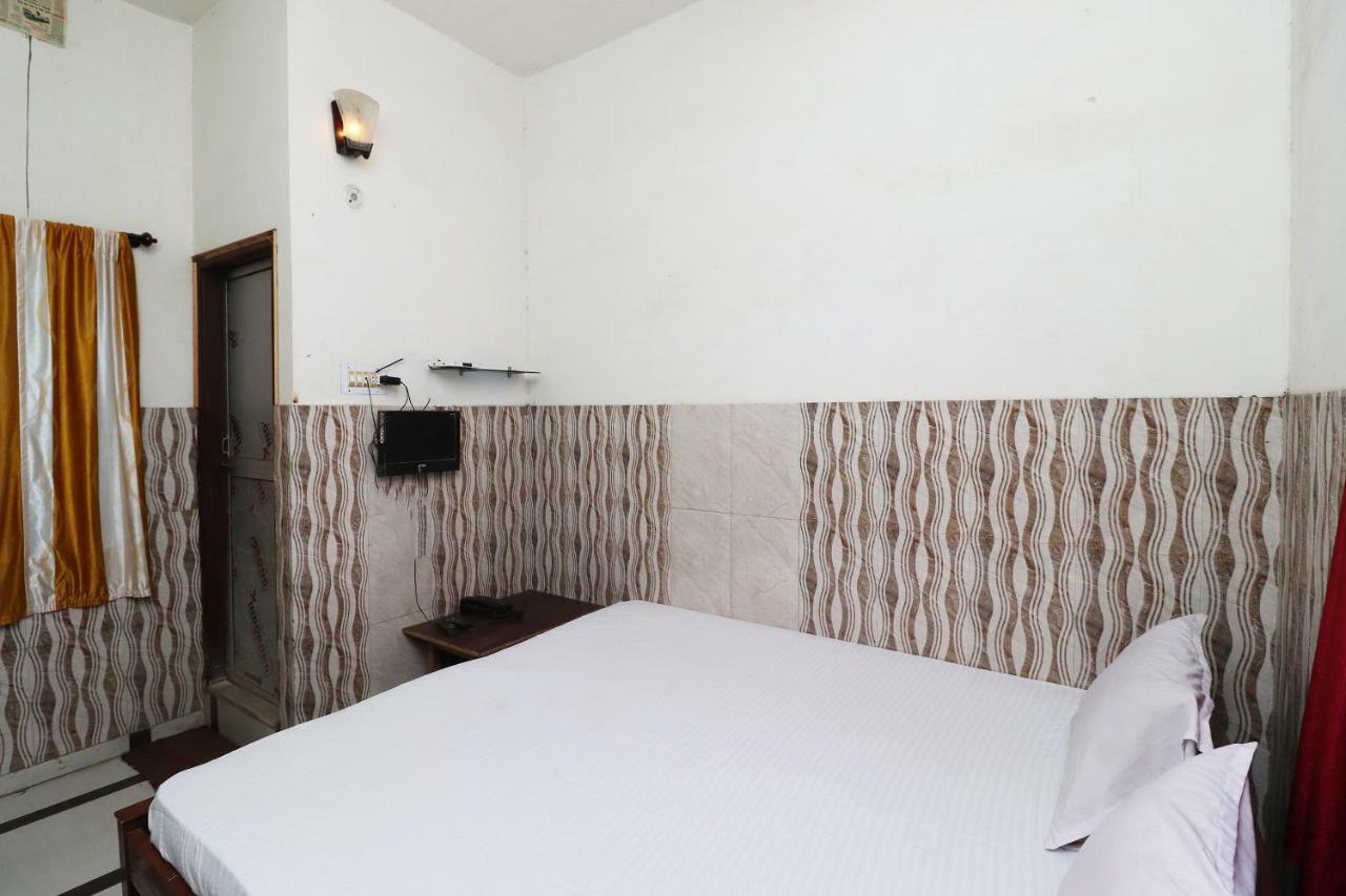 Rājgīr Hotel Vijay מראה חיצוני תמונה