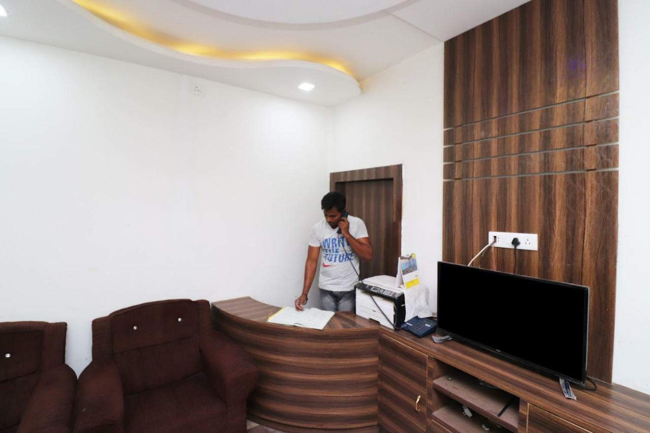 Rājgīr Hotel Vijay מראה חיצוני תמונה